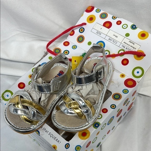 Other - Squeaker Sneaker easy on squeaking Silver and Gold Kids teaching Sandals 6